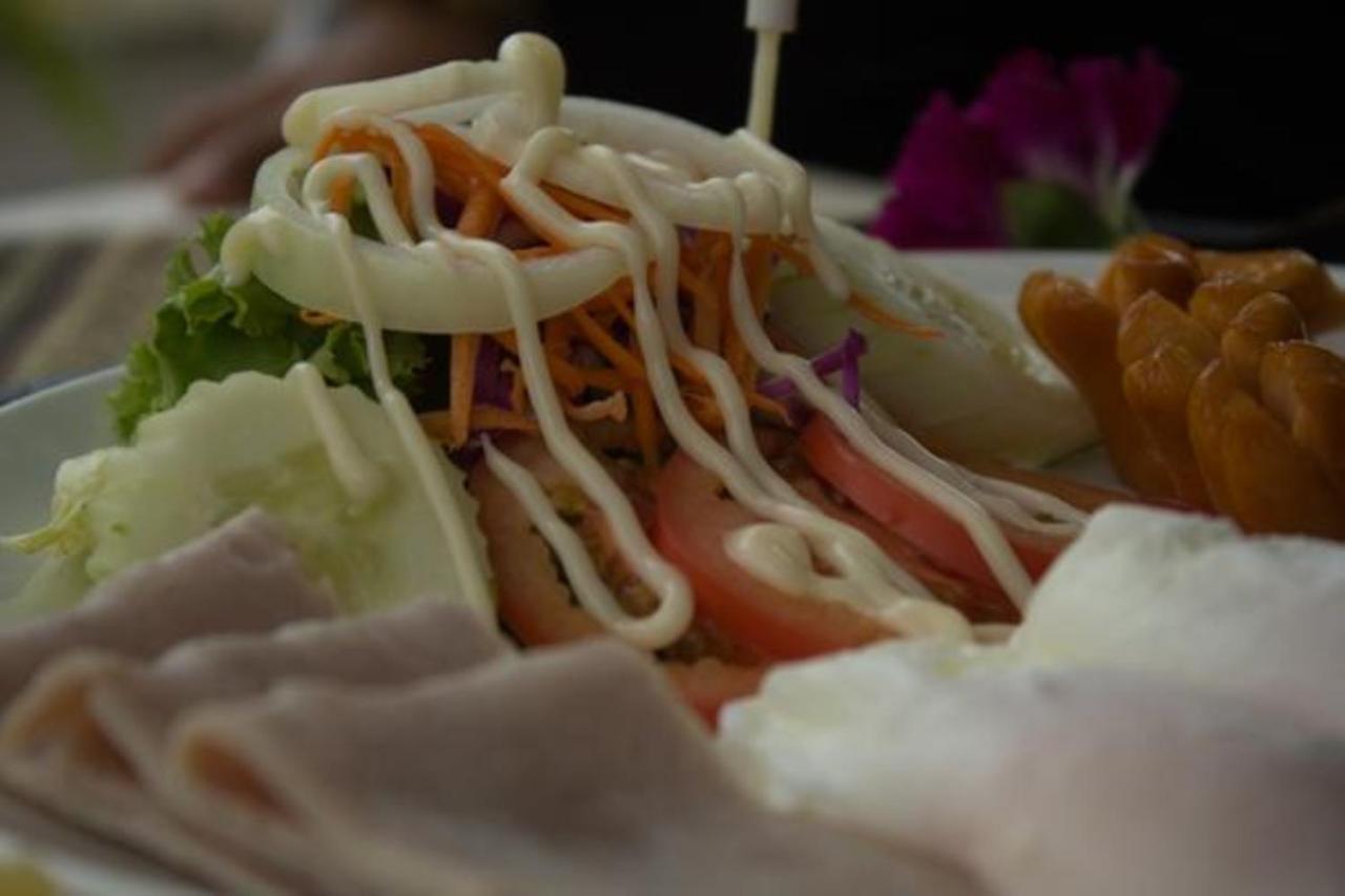 Hua Hin White Villa Hotel - Sha Certified Ngoại thất bức ảnh