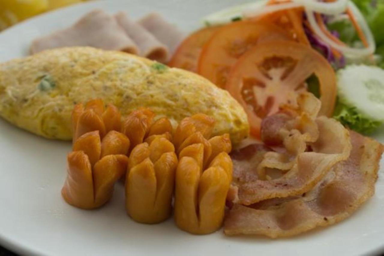 Hua Hin White Villa Hotel - Sha Certified Ngoại thất bức ảnh